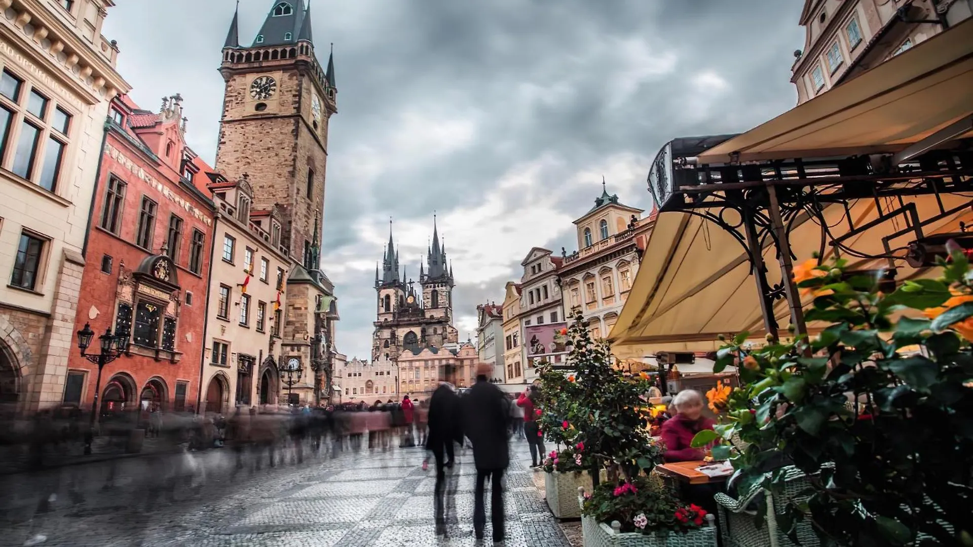 The Best Location In Prague, Charles Bridge & Old Town Square جمهورية التشيك